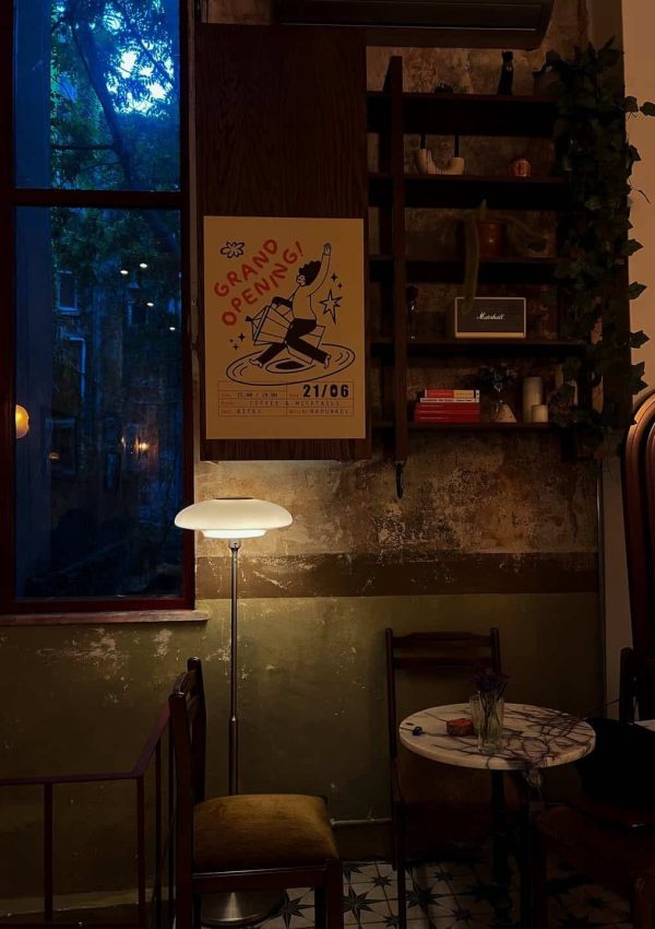 Cihangir’de yeni açılan mekanlardan en çok ilgimi çeken sıcak atmosferi ve vintage dokusuyla bur (2)