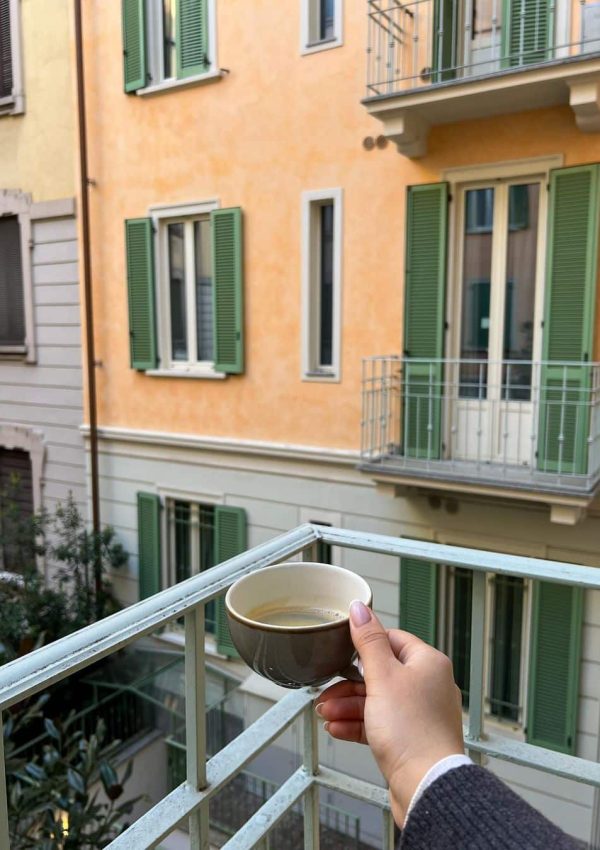 Milano’da+fazlasıyla+mekan+önericem+size+ama+önce+gizli+kalmış+bence+“hidden+gem”+olan+duraklardan+bahsedicem.+Milano+seyahatinizi+planlarken+gözünüzden+kaçmaması+için+kaydetmenizi+öneririm.++Milano’da+tren+istasyo